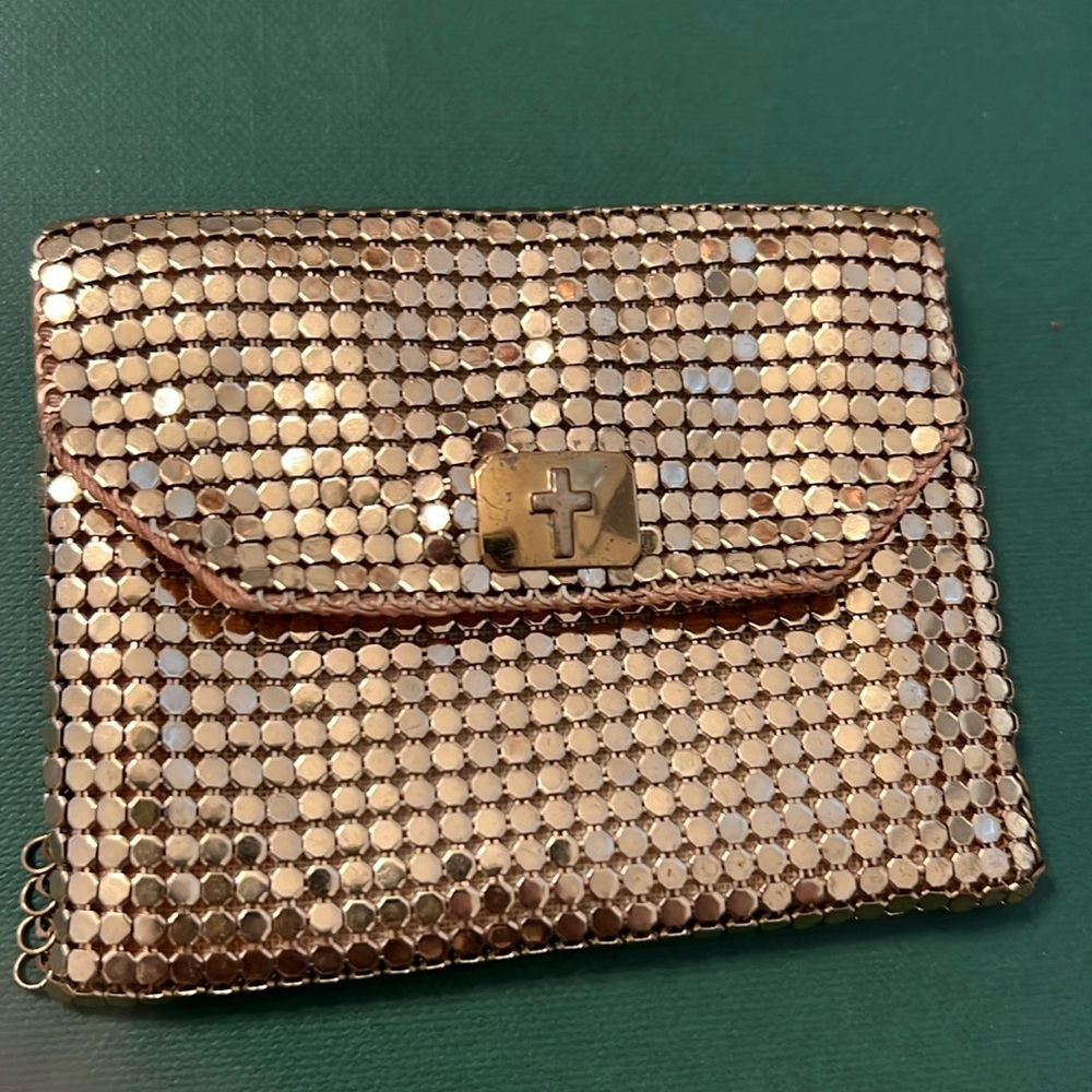 Whiting and Davis Gold Mesh Coinpurse